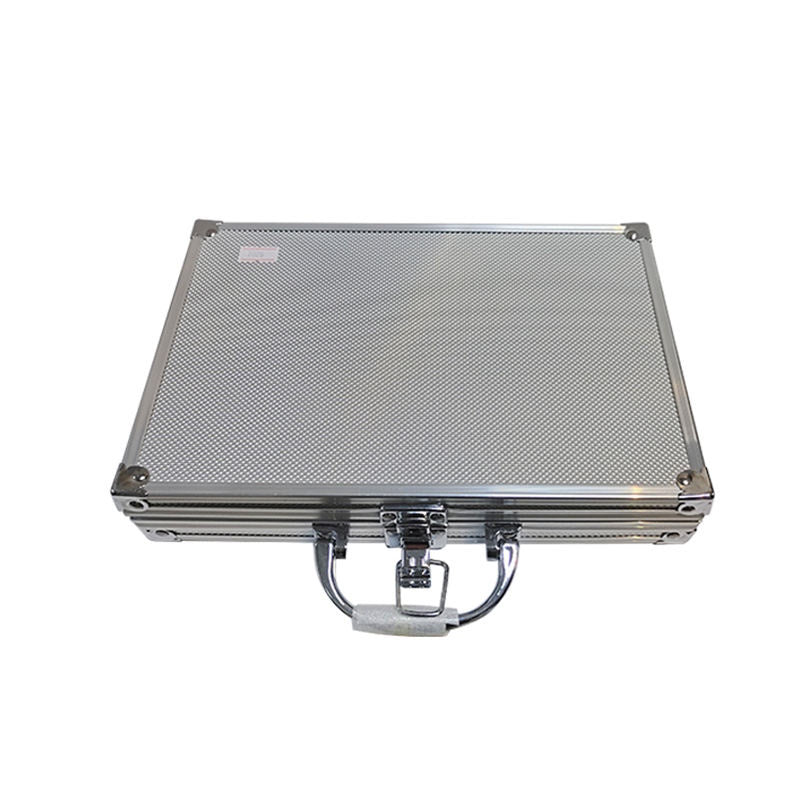 Anatomically Correct Mannequins 2 Colored 2.5 Actual Size Permanet Teeth with Natural Anatonical